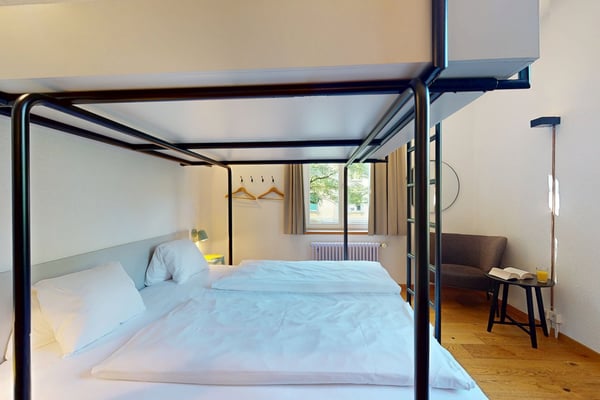 Hotel Alpenblick – Spacious Family Studio in the Heart of Bern! 3