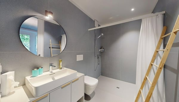 Hotel Alpenblick – Bright One-Bedroom Family Apartment in the Heart of Bern! 9