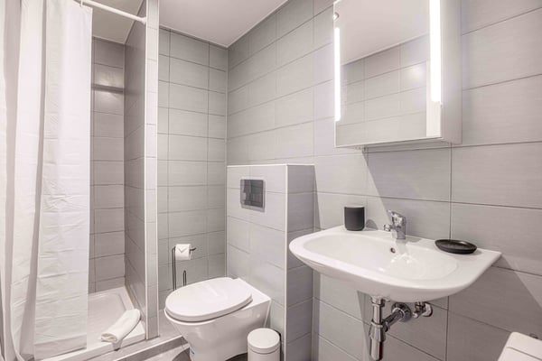 ✨ Studio Meublé et Rénové à Louer – Rue Saint-Laurent 33/35, Lausanne ✨ 6