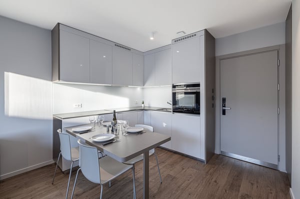 Deluxe Studio – Brand New and Fully Furnished – Rue du Jura 23, Geneva! 2