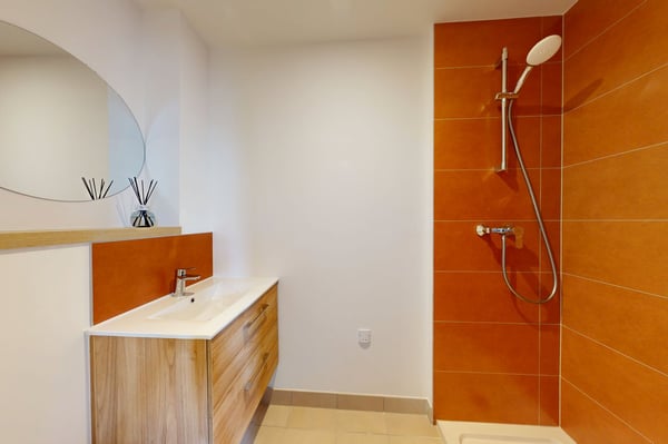 Cozy 2-Room Apartment in Saint-Louis - Freshly Renovated 2025 6