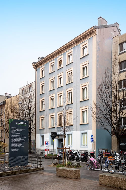 Charming High-Floor One-Bedroom Apartment Near Lausanne Train Station – Rue du Simplon 10! 10