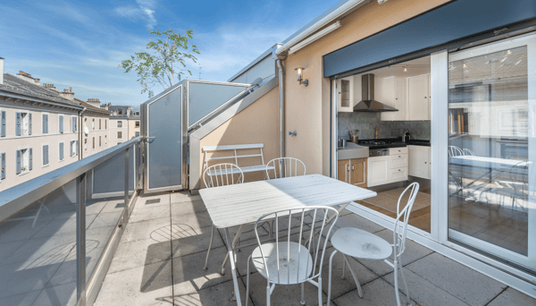Beautiful Duplex with Two Bedrooms and Large Terrace – Geneva Plainpalais! 6