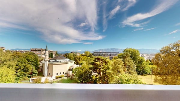 Modern 3 Bedrooms Apartment with Open View – Close to United Nations 7