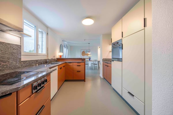 Spacious Deluxe 3-Bedroom Apartment with 2 Balconies – Bern, Kaserne 5