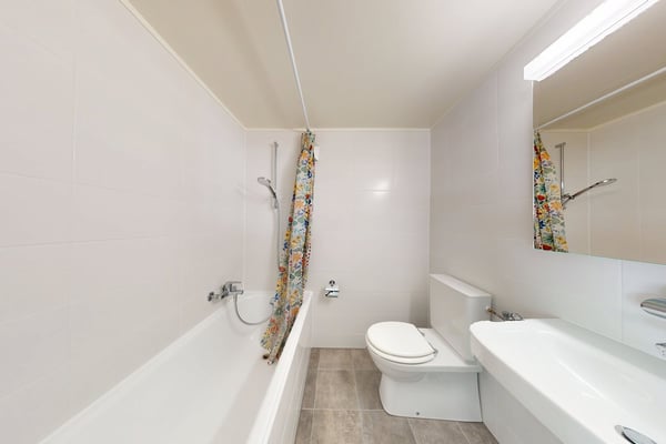 Furnished 16 m² Studio with Separate Kitchen – Plainpalais, Geneva 7