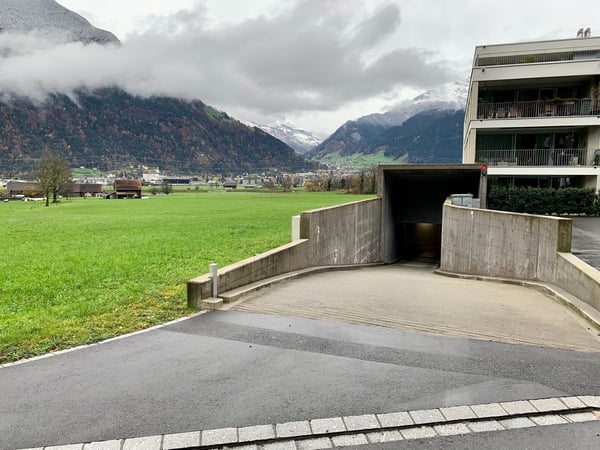 Tiefgaragenparkplatz zu vermieten 1