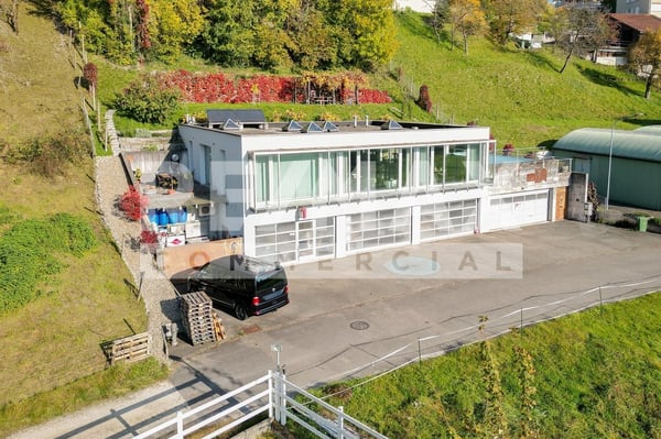 Attraktive Gewerbefläche - ideal für Handwerksbetriebe! 2