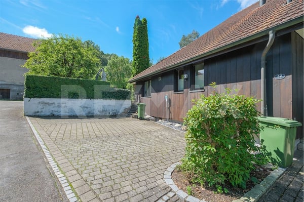 1.5 Zimmer-Einfamilienhaus an idyllischer Lage 10