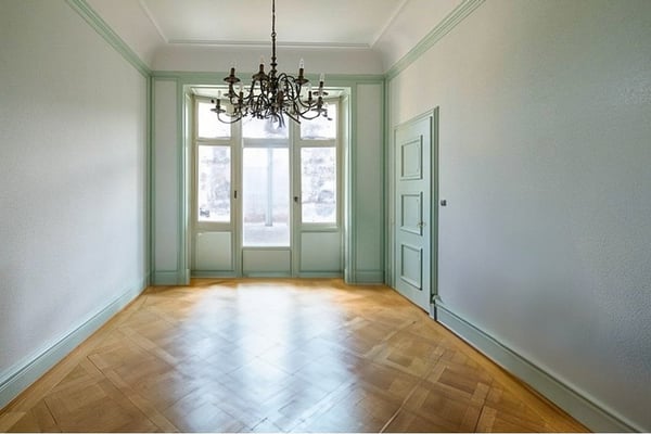 Vielseitig nutzbare Büro- oder Praxisflächen in repräsentativem Gebäude zu vermieten! 5