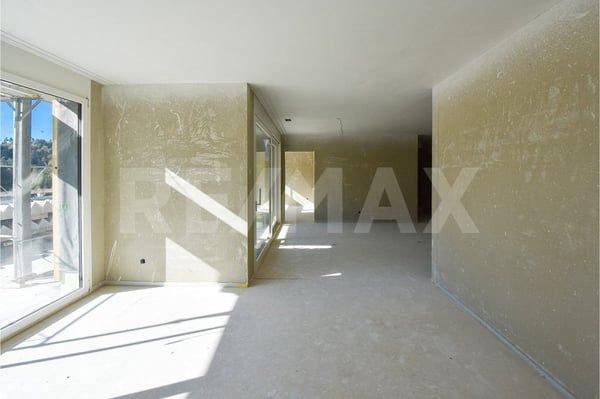 Elegantes Terrassenhaus im Erstbezug mit schöner Aussicht 2