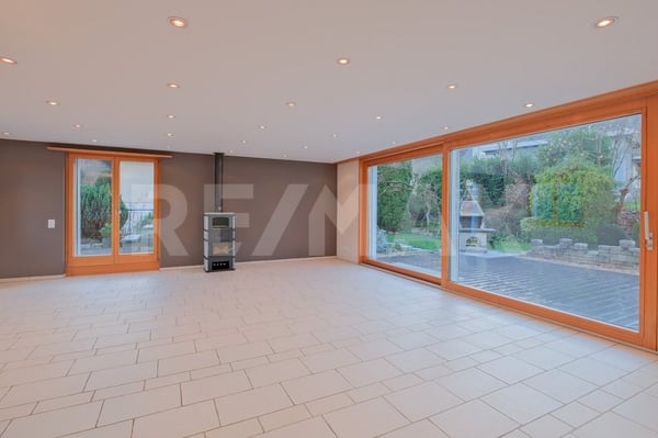 Stattliches 1.5 Zimmer-Haus mit vielen Extras - nahe Waldrand und Rhein 3