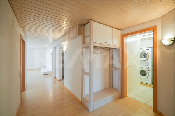 Freistehendes Haus mit Renovationsbedarf - viel Platz für Wohnen/Arbeiten oder Hobby 8