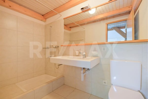 1.5 Zimmer-Einfamilienhaus an idyllischer Lage 7