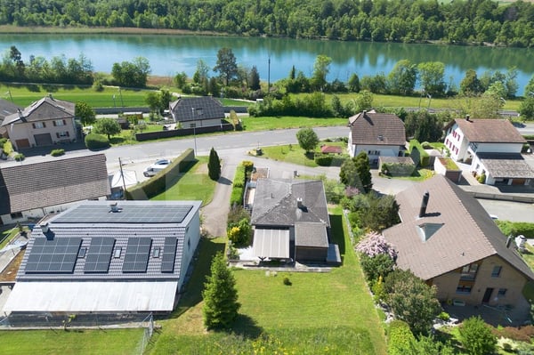 5 Zimmer-Einfamilienhaus mit gedeckter Pergola und Wintergarten 2