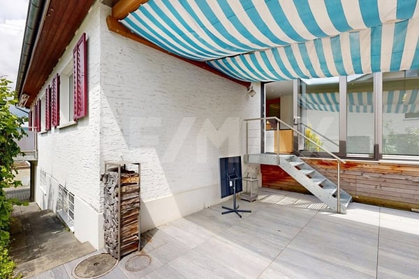 5 Zimmer-Einfamilienhaus mit gedeckter Pergola und Wintergarten 10