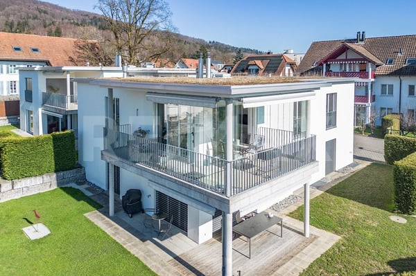 Moderne 4.5 Zimmer-Eigentumswohnung im 1. Obergeschoss 1