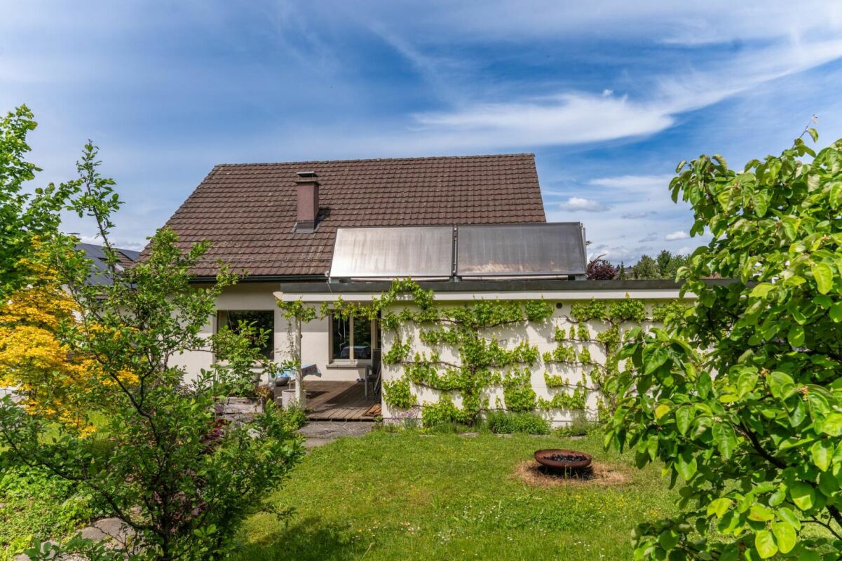 Familienparadies mit grossem Garten