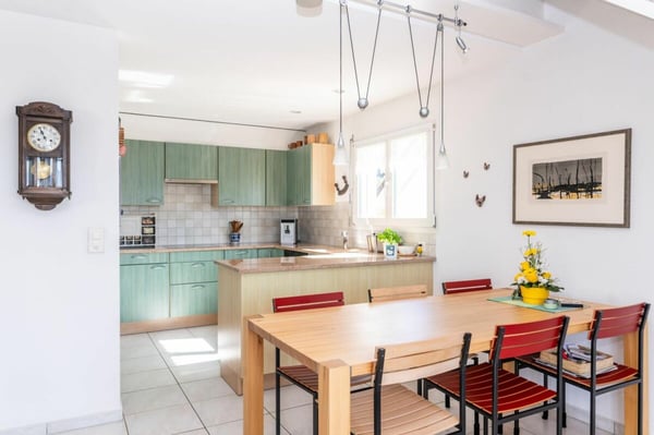 Grosse Dach-Maisonettewohnung mit Fernsicht 5