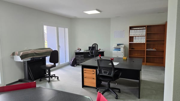 Surface professionnelle à louer à 25 minutes de Fribourg 6