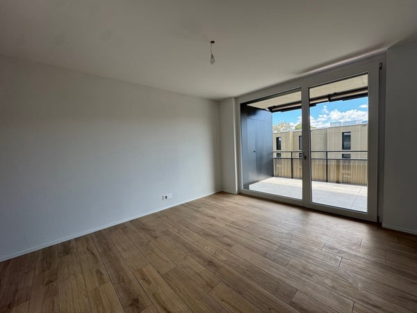 05696 - Appart. 3½ PCES - IMP. CHAMP-RIOND 24 - MATRAN 9