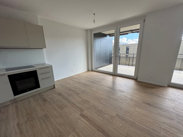 05689 - Appart. 2½ PCES - IMP. CHAMP-RIOND 22 - MATRAN 1
