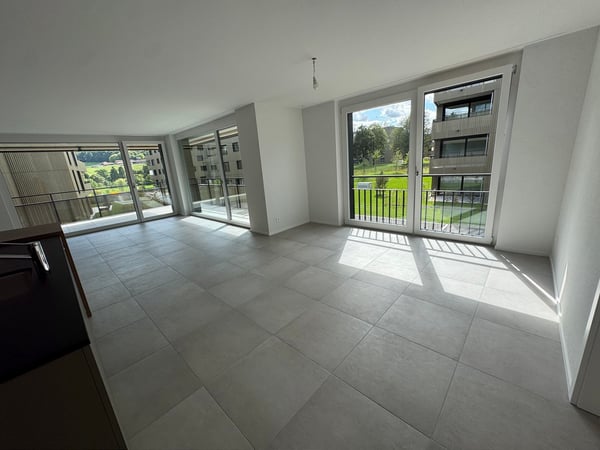 05682 - Appart. 4½ PCES - IMP. CHAMP-RIOND 22 - MATRAN