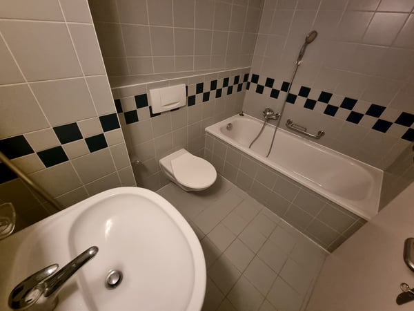 02501 - Appart. 1½ PCES - RUE LOCARNO 2 - FRIBOURG 9