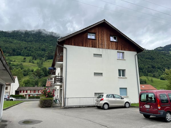 01127 - Appart. 3½ PCES - RTE VANILS 52 - NEIRIVUE 10
