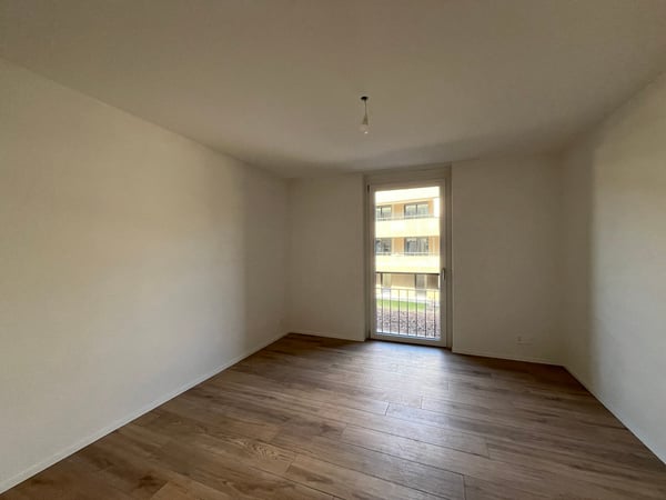 05662 - Appart. 4½ PCES - IMP. CHAMP-RIOND 20 - MATRAN 7