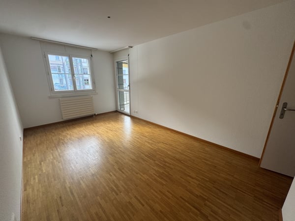 02507 - Appart. 2½ PCES - RUE LOCARNO 2 - FRIBOURG 5