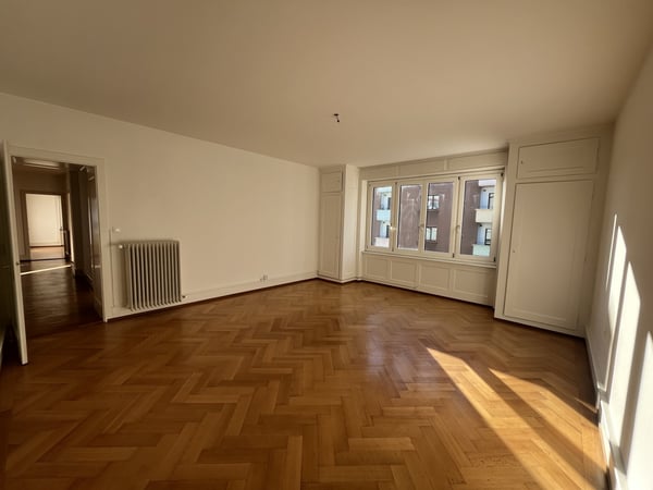 02259 - Surface commerciale - BD PEROLLES 31 - FRIBOURG 5
