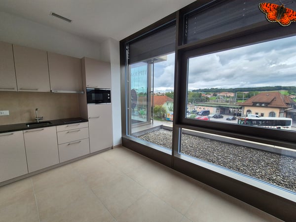 SURFACE DE 220 M² IDEALE POUR UN BUREAU CLASSE ! 5