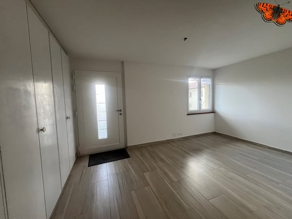 BIEN ATYPIQUE - 1 ½ PIECES A CHÂTEL-ST-DENIS ! 11