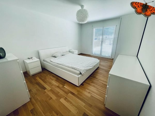 1 ½ PIÈCES AVEC JOLI BALCON ! 5