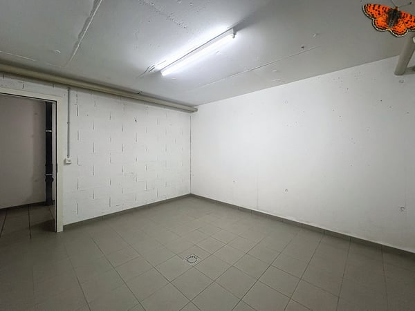 Dépôt - Immeuble sécurisé 4