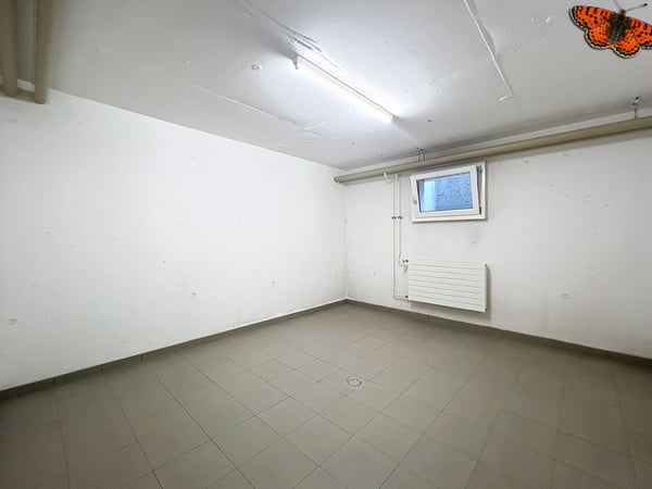 Dépôt - Immeuble sécurisé 3