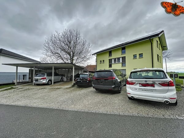 1 ½ PIÈCES - Au calme//1 ½ ZIMMER - Ruhige Lage 7