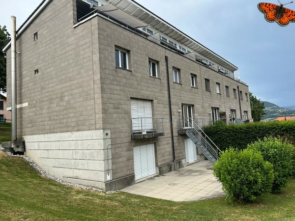GRAND 4½ PIECES DE 150 M² - Terrasse plain-pied 7