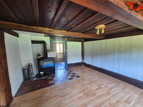 DUPLEX 2 ½ PIECES DANS UNE ANCIENNE FERME 7