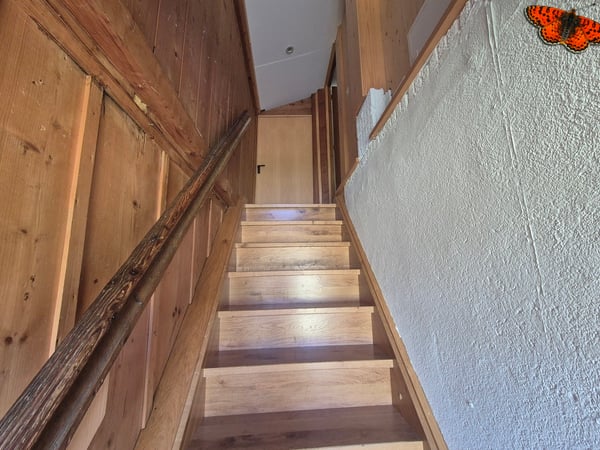 DUPLEX 2 ½ PIECES DANS UNE ANCIENNE FERME 11
