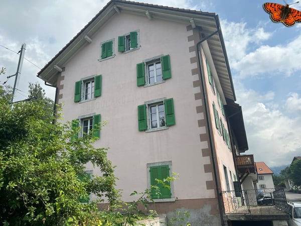 GRAND APPARTEMENT DE 2 ½ PIECES DANS MAISON VILLAGEOISE 2