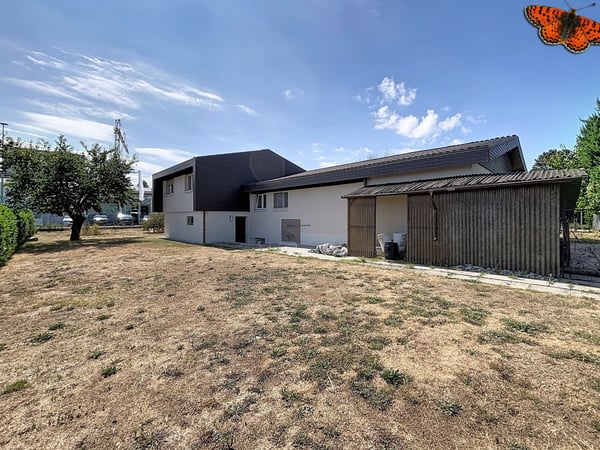 Maison individuelle avec jardin et beau potentiel à Payerne 10