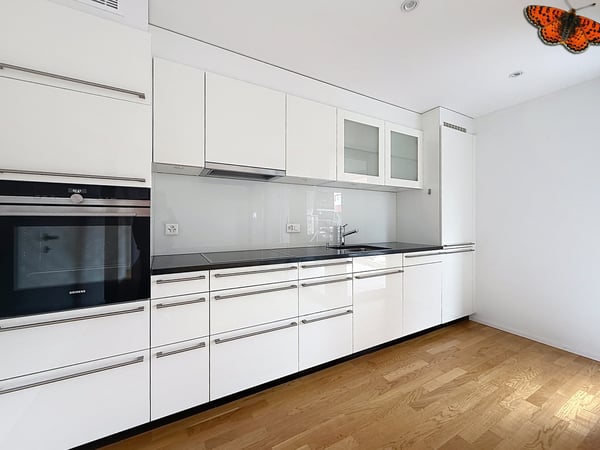 2 ½ pièces - Avec terrasse !