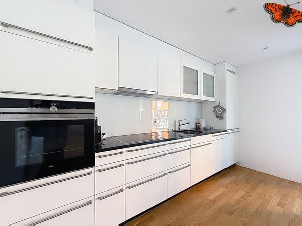 2 ½ pièces - Avec terrasse ! 1