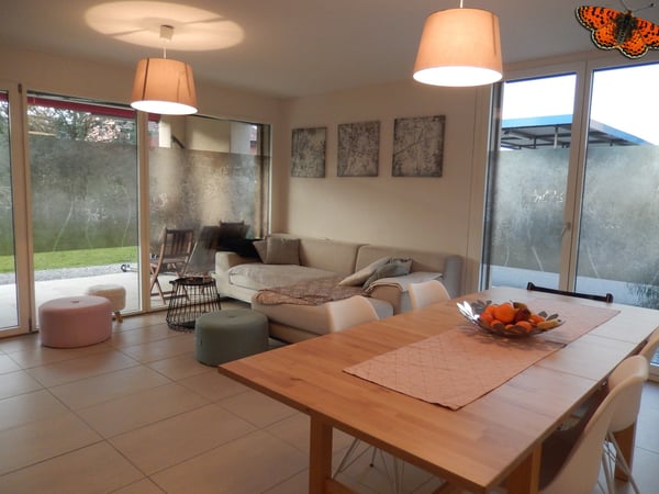3 ½ PIÈCES AU REZ-DE-CHAUSSÉE - avec jolie terrasse ! 3