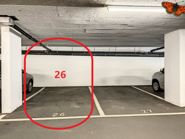 BELFAUX - Place de parc voiture intérieure 2