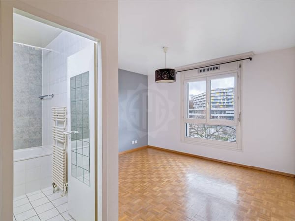 Appartement spacieux - Genève 7