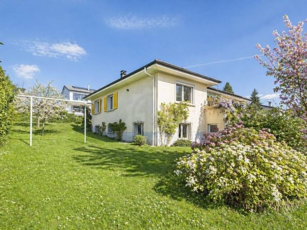 Le Mont-sur-Lausanne