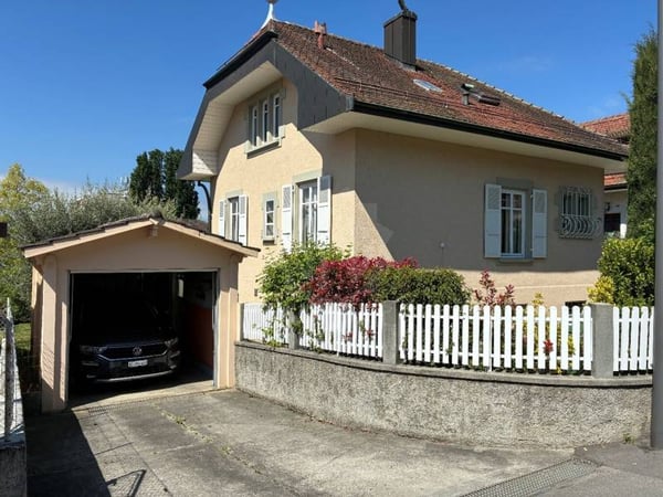 Chaleureuse villa - Renens VD 2